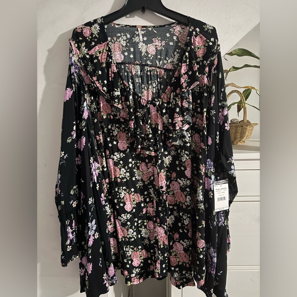 Free People Black Floral Ruffle Long Sleeve tunic NWT